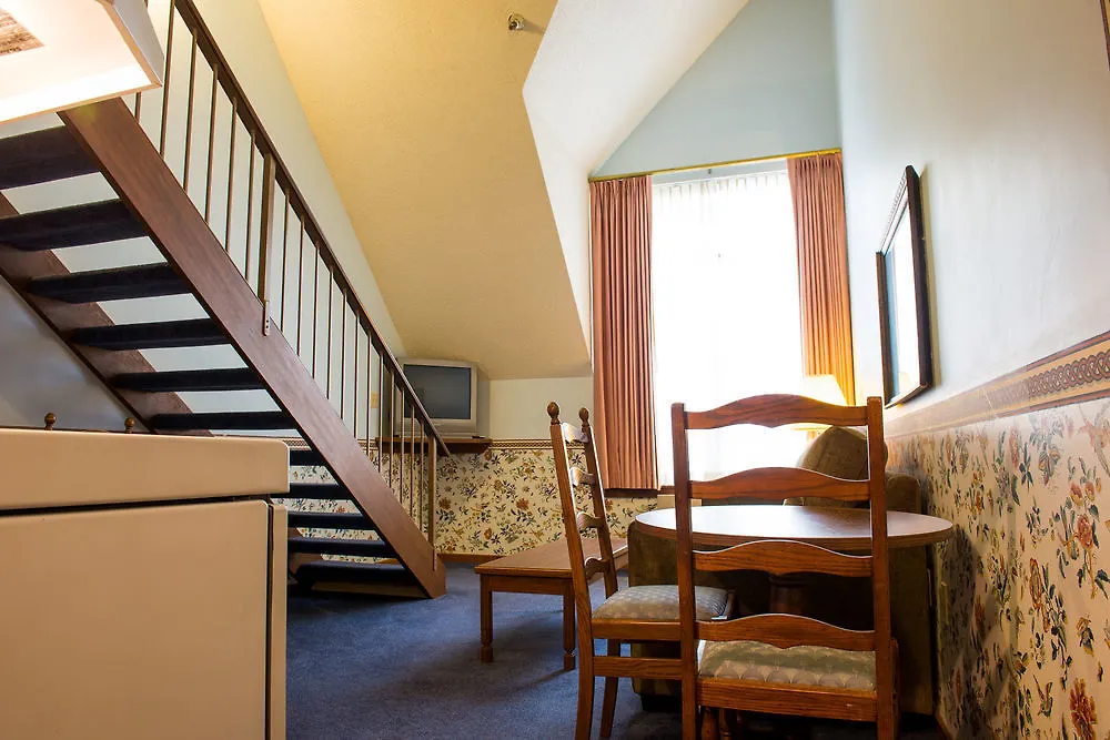 Huntingdon Hotel And Suites Victoria