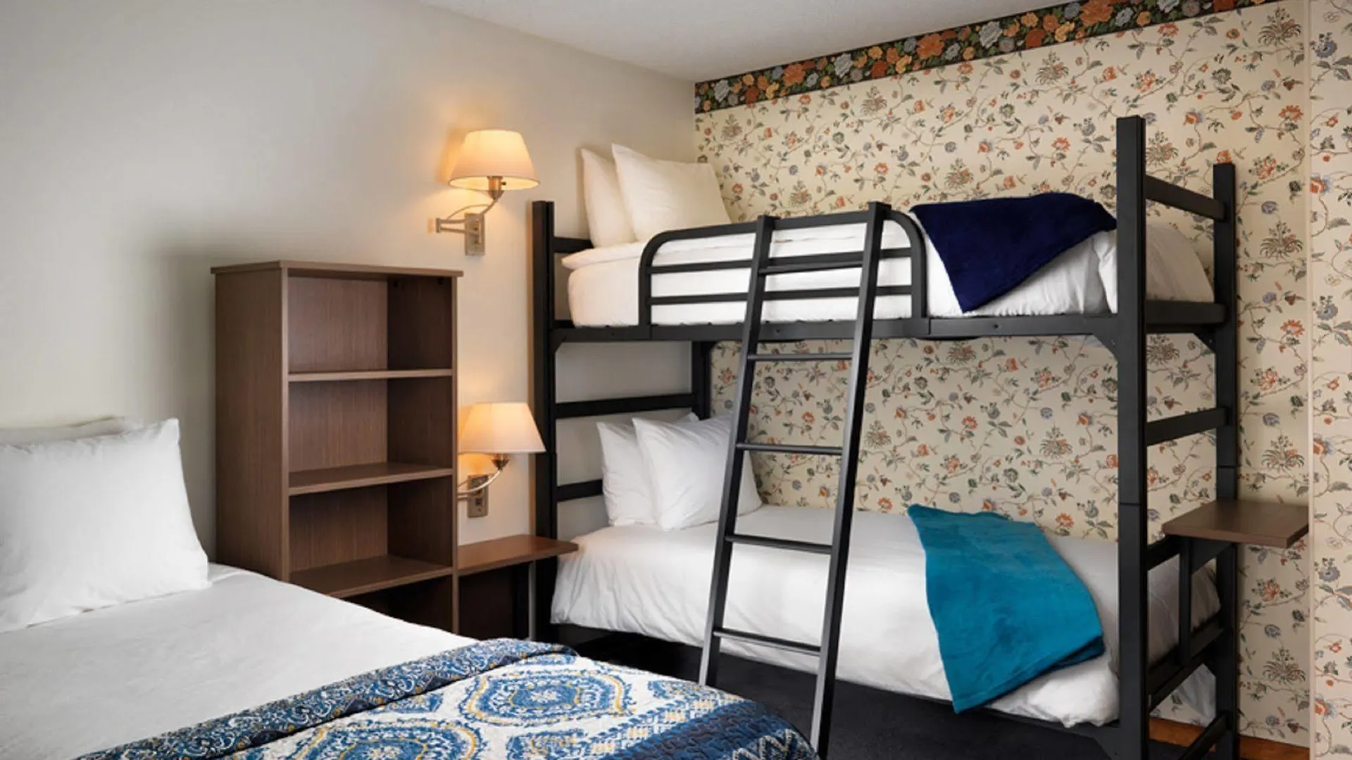 Huntingdon Hotel And Suites Victoria